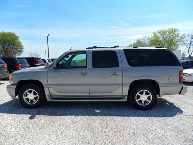 2004 GMC Yukon XL Sport 4WD