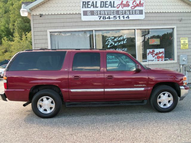 2004 GMC Yukon XL C350 4dr Sdn 3.5L Sport RWD Sedan