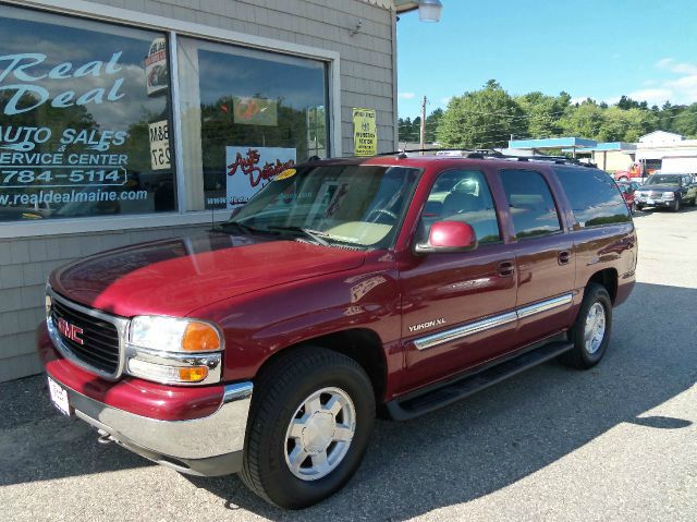 2004 GMC Yukon XL C350 4dr Sdn 3.5L Sport RWD Sedan