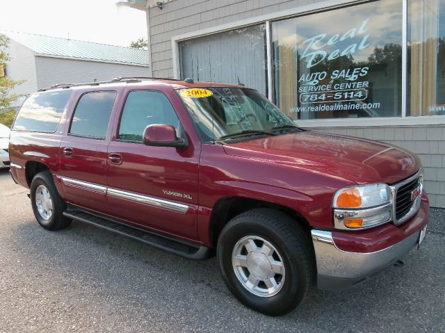 2004 GMC Yukon XL C350 4dr Sdn 3.5L Sport RWD Sedan