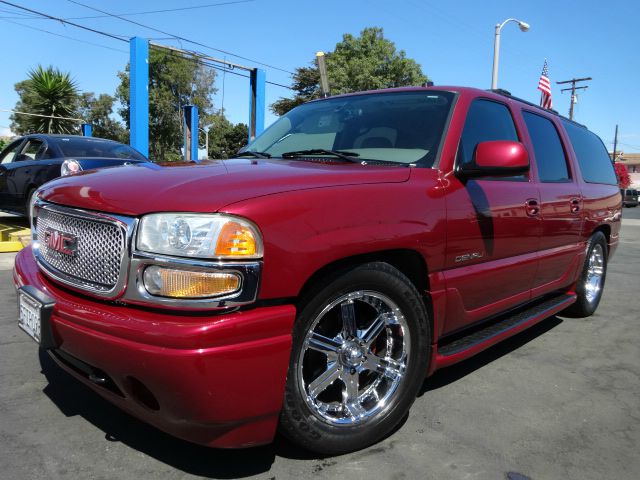 2004 GMC Yukon XL Sport 4WD