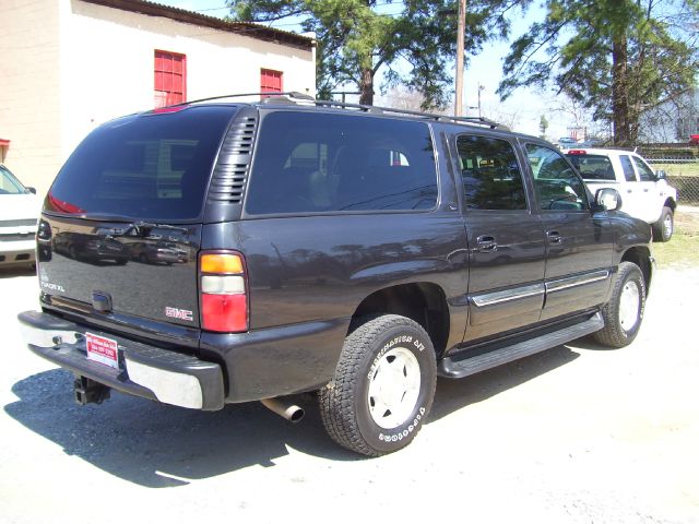 2005 GMC Yukon XL Ml550 Sport Utility 4D