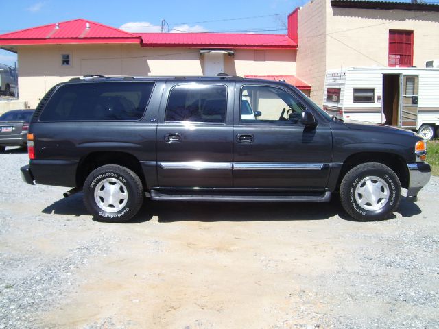 2005 GMC Yukon XL Ml550 Sport Utility 4D