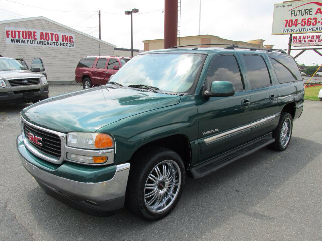 2005 GMC Yukon XL C350 4dr Sdn 3.5L Sport RWD Sedan