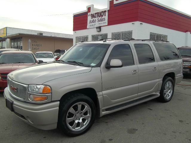 2005 GMC Yukon XL Sport 4WD