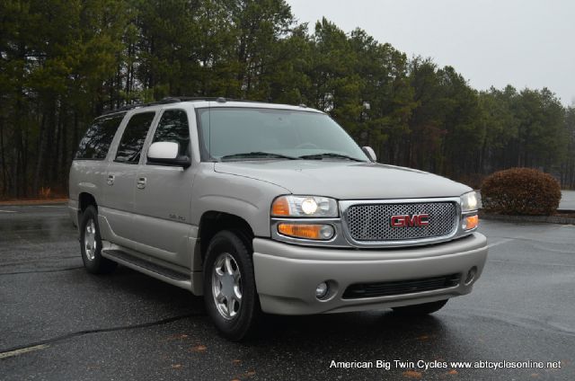 2005 GMC Yukon XL Quattro 3.0 Convertible