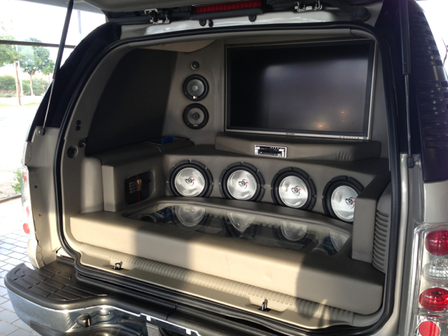 2005 GMC Yukon XL Z71 4X4 CREW CAB