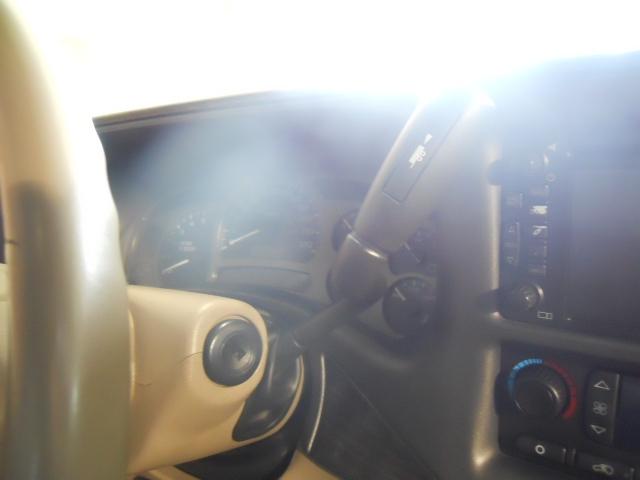 2005 GMC Yukon XL EX Sedan 4D