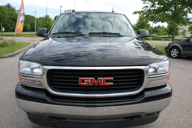 2005 GMC Yukon XL C350 4dr Sdn 3.5L Sport RWD Sedan