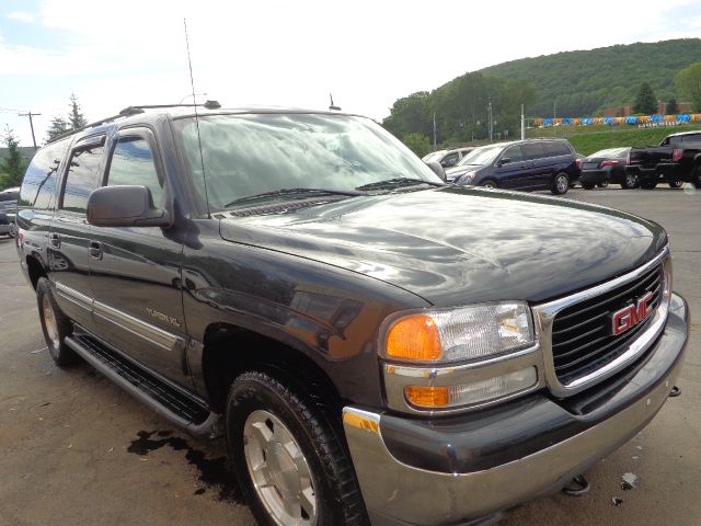 2005 GMC Yukon XL SLT