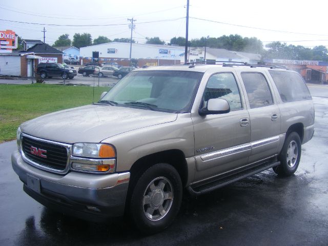 2005 GMC Yukon XL C350 4dr Sdn 3.5L Sport RWD Sedan