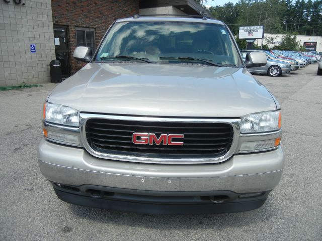 2005 GMC Yukon XL C350 4dr Sdn 3.5L Sport RWD Sedan