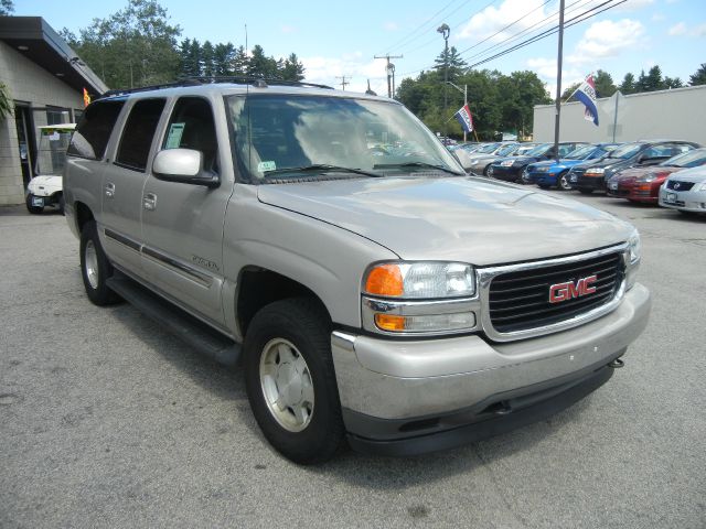 2005 GMC Yukon XL C350 4dr Sdn 3.5L Sport RWD Sedan