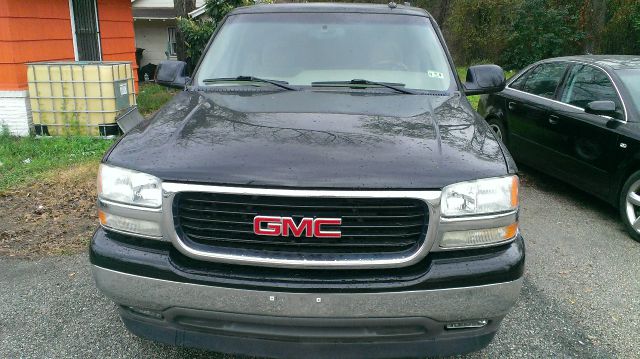 2005 GMC Yukon XL C350 4dr Sdn 3.5L Sport RWD Sedan