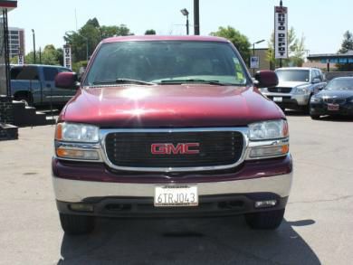 2005 GMC Yukon XL C350 4dr Sdn 3.5L Sport RWD Sedan