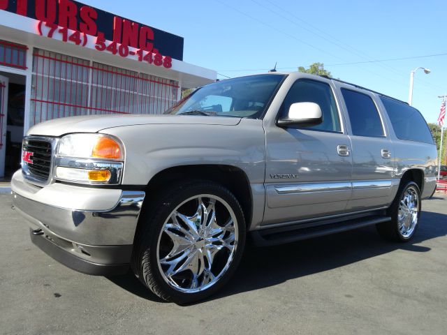 2005 GMC Yukon XL C350 4dr Sdn 3.5L Sport RWD Sedan