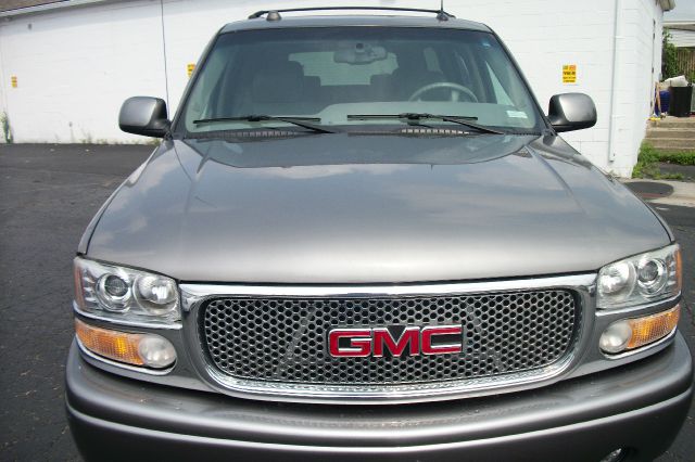 2005 GMC Yukon XL Sport 4WD