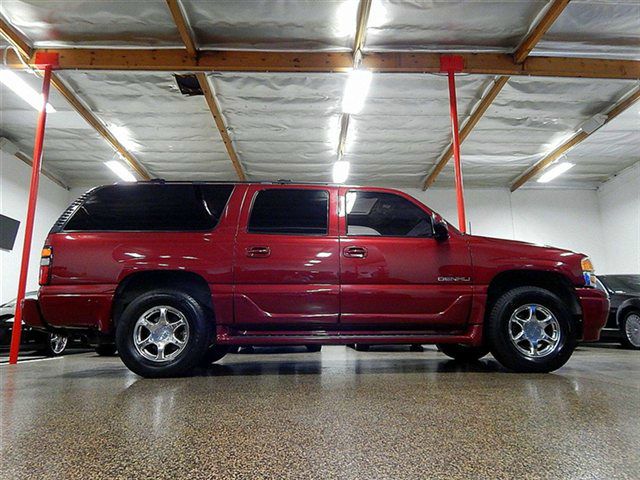 2006 GMC Yukon XL SXT Van