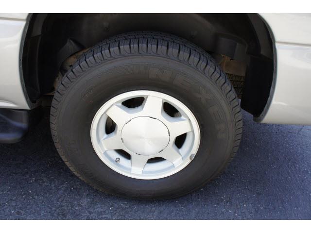 2006 GMC Yukon XL SXT Van