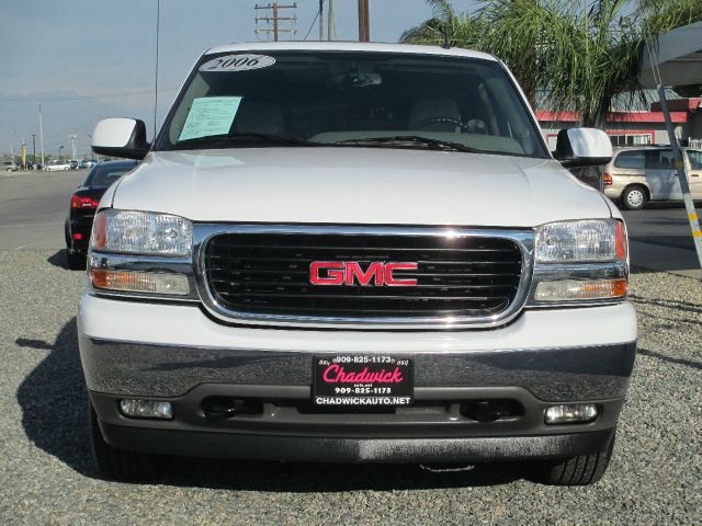 2006 GMC Yukon XL 4WD 1LT 25
