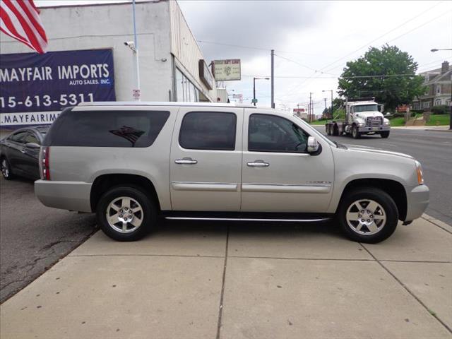 2007 GMC Yukon XL Water Truck