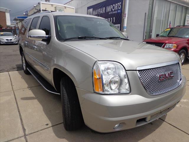 2007 GMC Yukon XL Water Truck