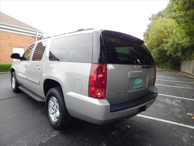 2007 GMC Yukon XL ES Sport Utility 4D
