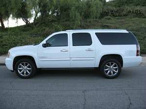 2007 GMC Yukon XL SXT Van