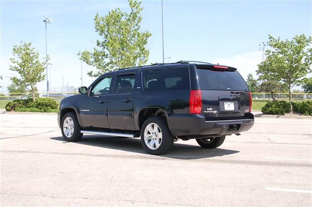 2007 GMC Yukon XL SLT