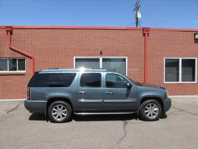 2007 GMC Yukon XL DX X-cab4 W D