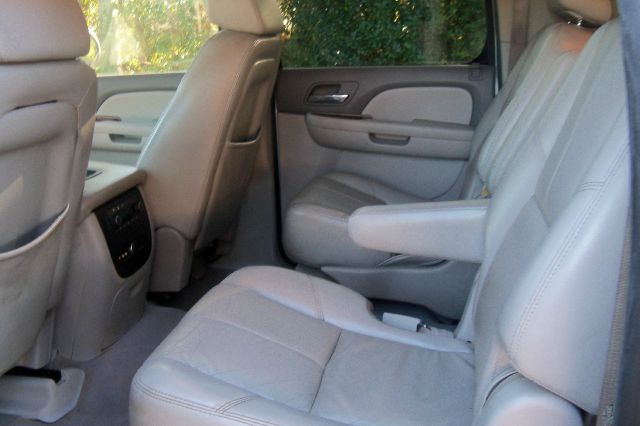 2007 GMC Yukon XL ES 3.0L AUTO