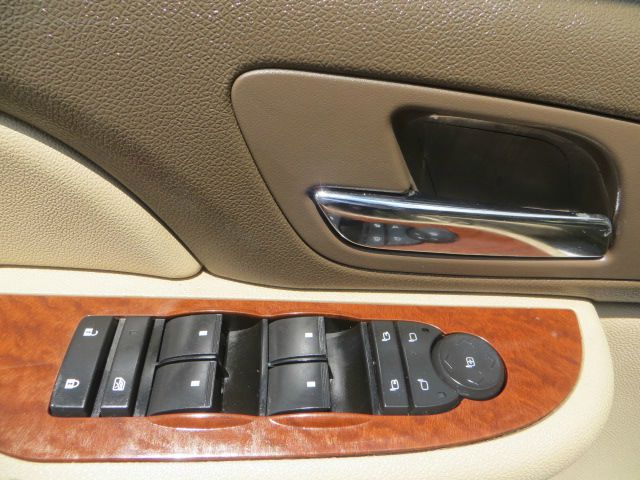 2007 GMC Yukon XL ION 2 Quad Cpe Manual Coupe