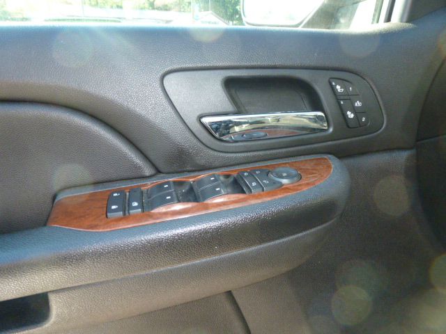 2007 GMC Yukon XL 4dr Sport Sdn Sedan