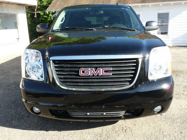 2007 GMC Yukon XL 4dr Sport Sdn Sedan