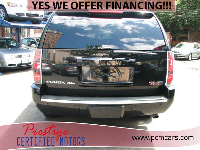 2007 GMC Yukon XL Quattro 3.0 Convertible