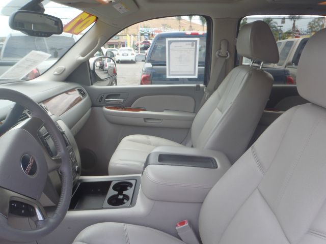 2007 GMC Yukon XL ION 2 Quad Cpe Manual Coupe
