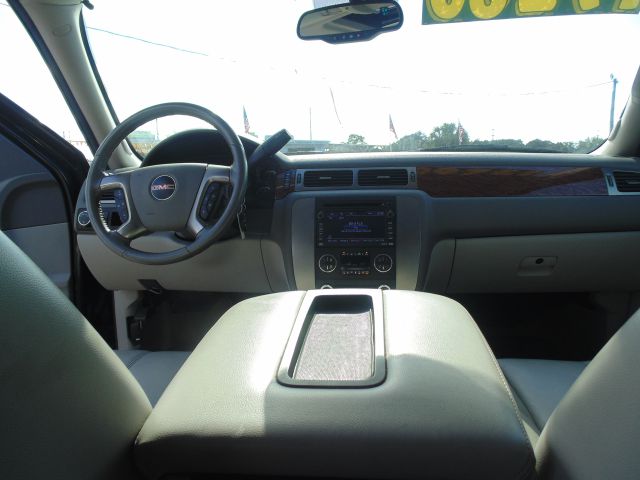 2007 GMC Yukon XL ES 3.0L AUTO