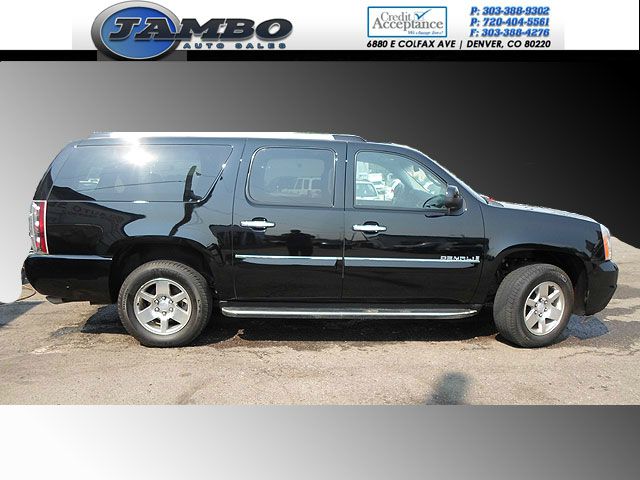 2008 GMC Yukon XL SXT Van
