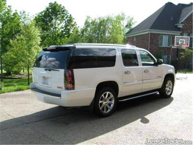 2008 GMC Yukon XL SXT Van