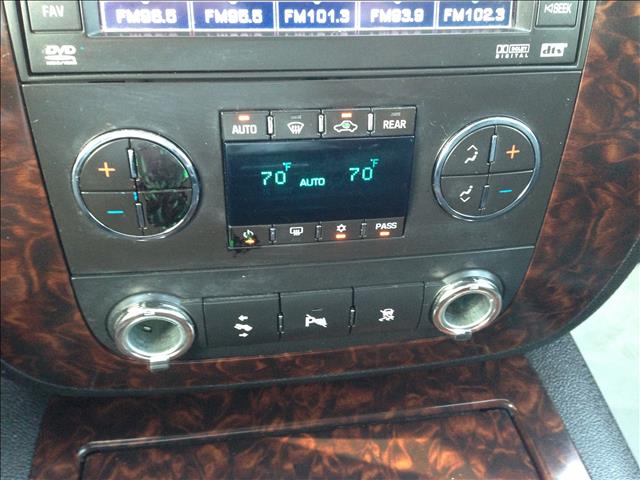 2009 GMC Yukon XL SLT Extra Cab