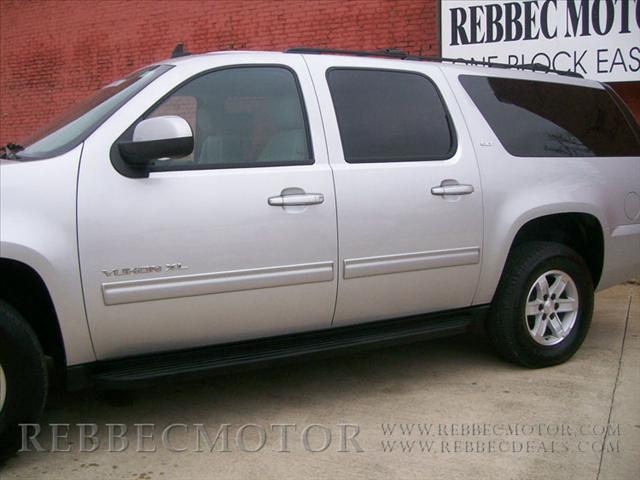 2010 GMC Yukon XL SLT