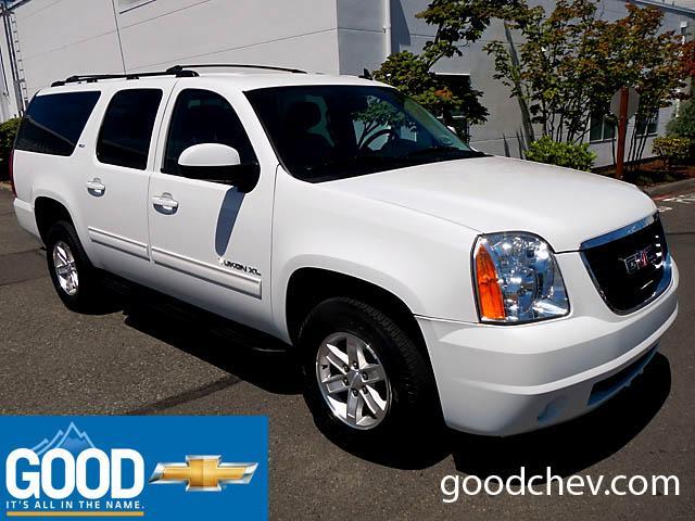 2011 GMC Yukon XL 4WD 1LT 25