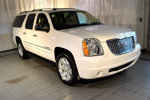 2011 GMC Yukon XL ES 3.0L AUTO