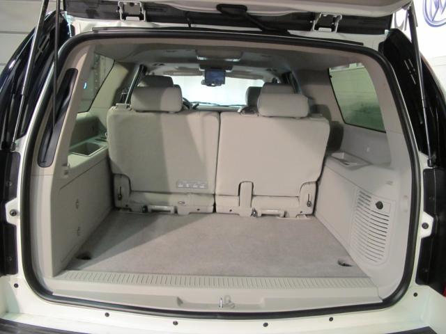 2011 GMC Yukon XL SLT