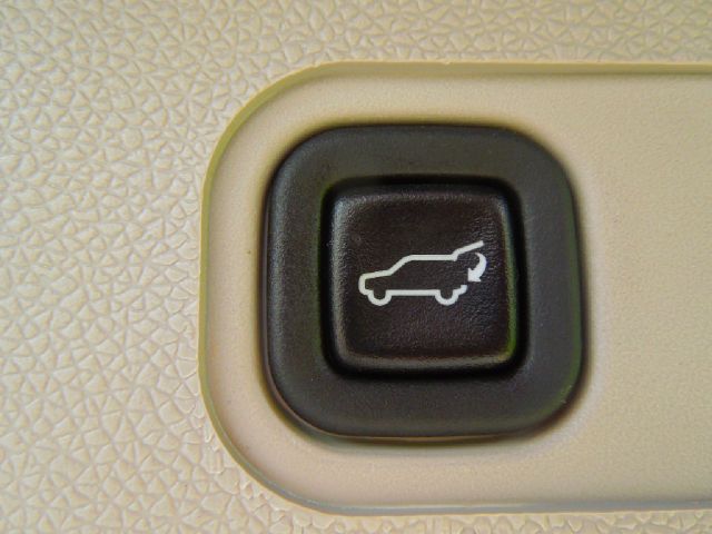 2013 GMC Yukon XL AUTO Sport