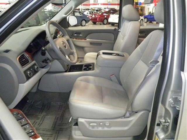 2013 GMC Yukon XL Touring / Signature Editi
