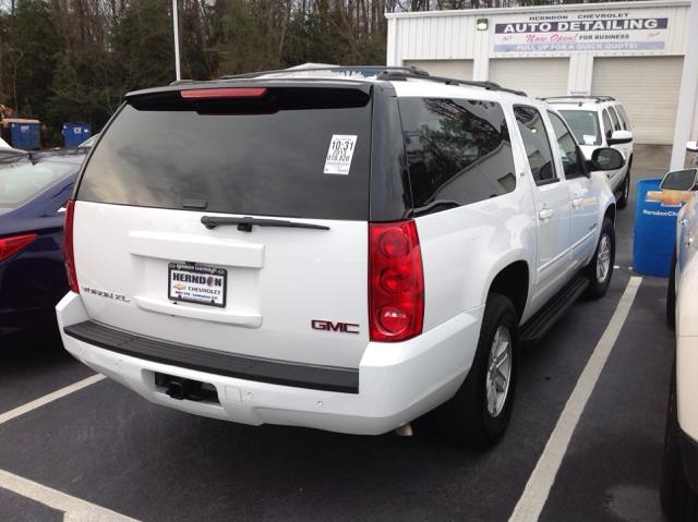 2013 GMC Yukon XL 3500 SLT Crew LB Dually DSL