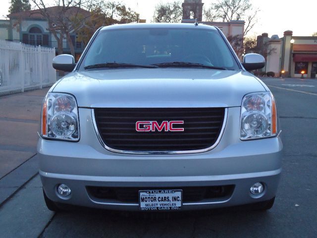 2013 GMC Yukon XL AUTO Sport