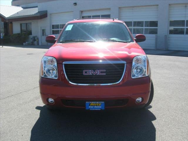 2013 GMC Yukon XL LX Wagon 4D