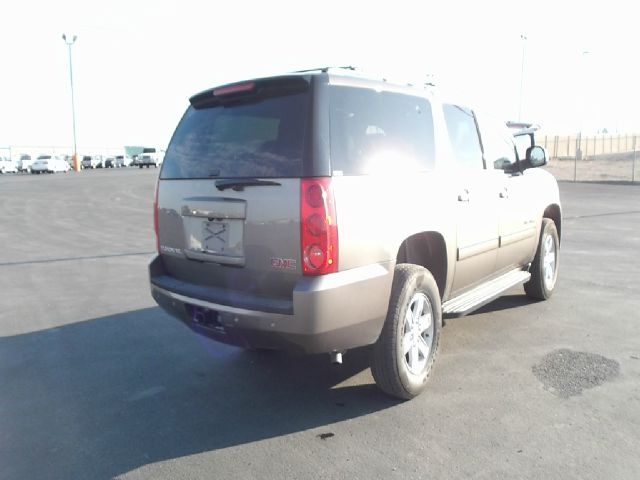 2013 GMC Yukon XL AUTO Sport